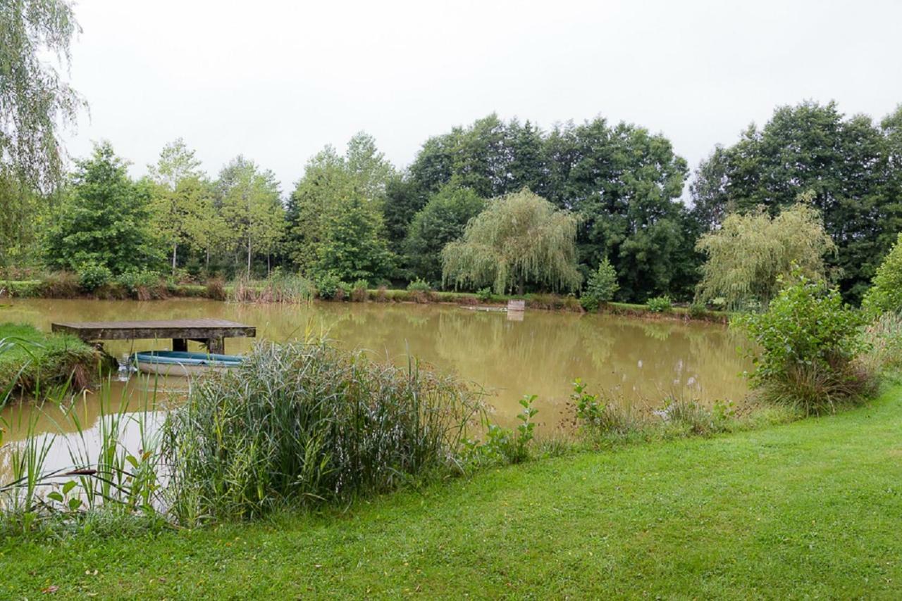 Gite Des Peupliers Girondelle Exteriér fotografie