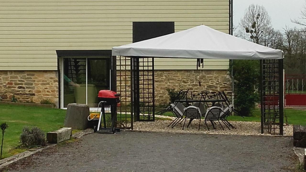 Gite Des Peupliers Girondelle Exteriér fotografie